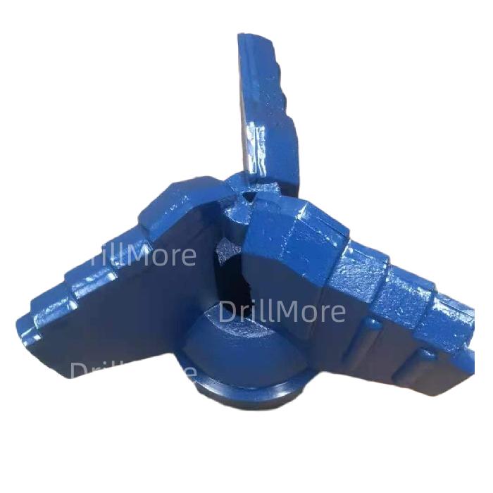 Drag Bit For Soft Formations Drilling