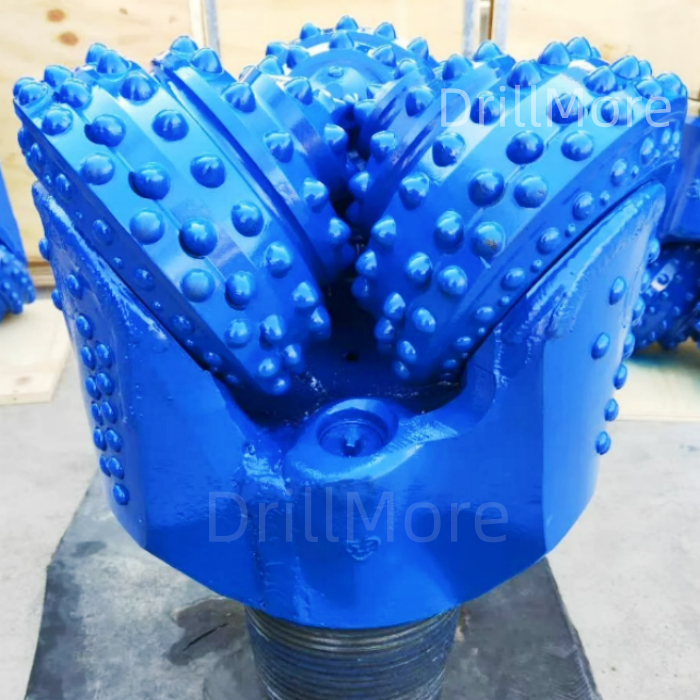 17 1/2 New sealed Bearing tricone Rock Bits IADC637