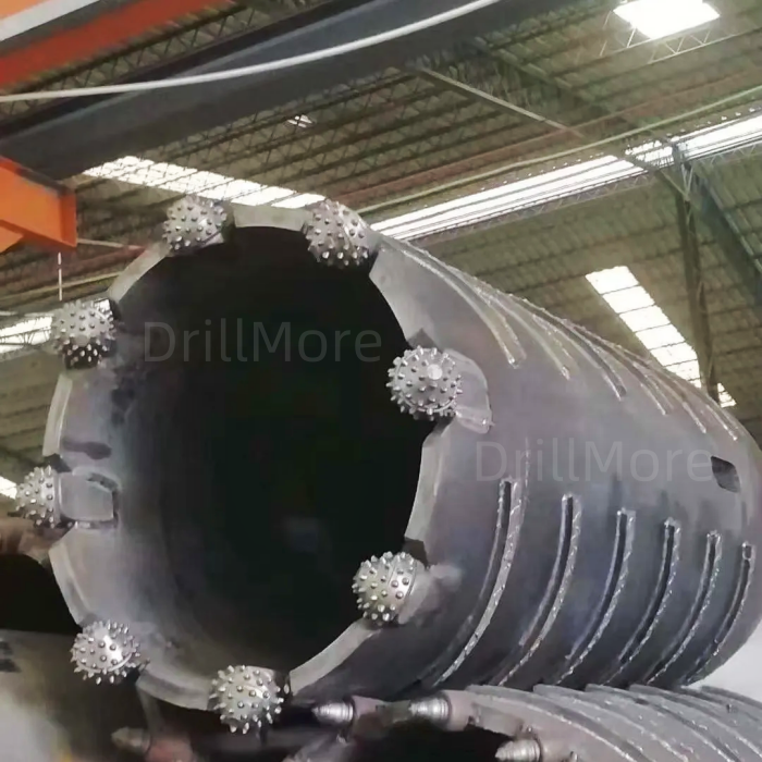 Roller bit core barrel
